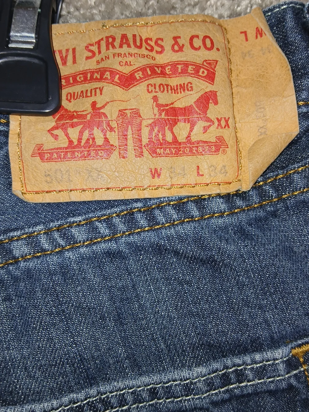 Levis classic straight